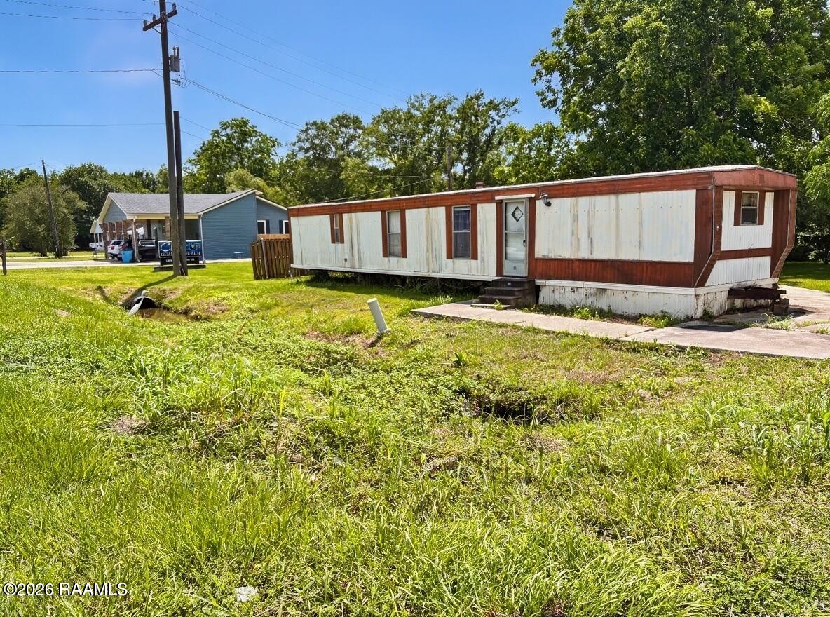 1112 Red Cypress Road