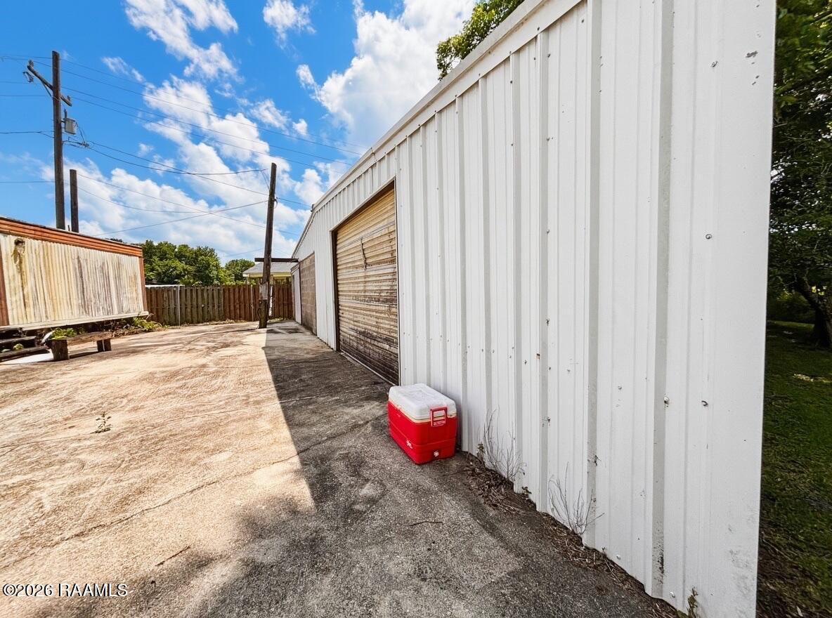 1112 Red Cypress Road