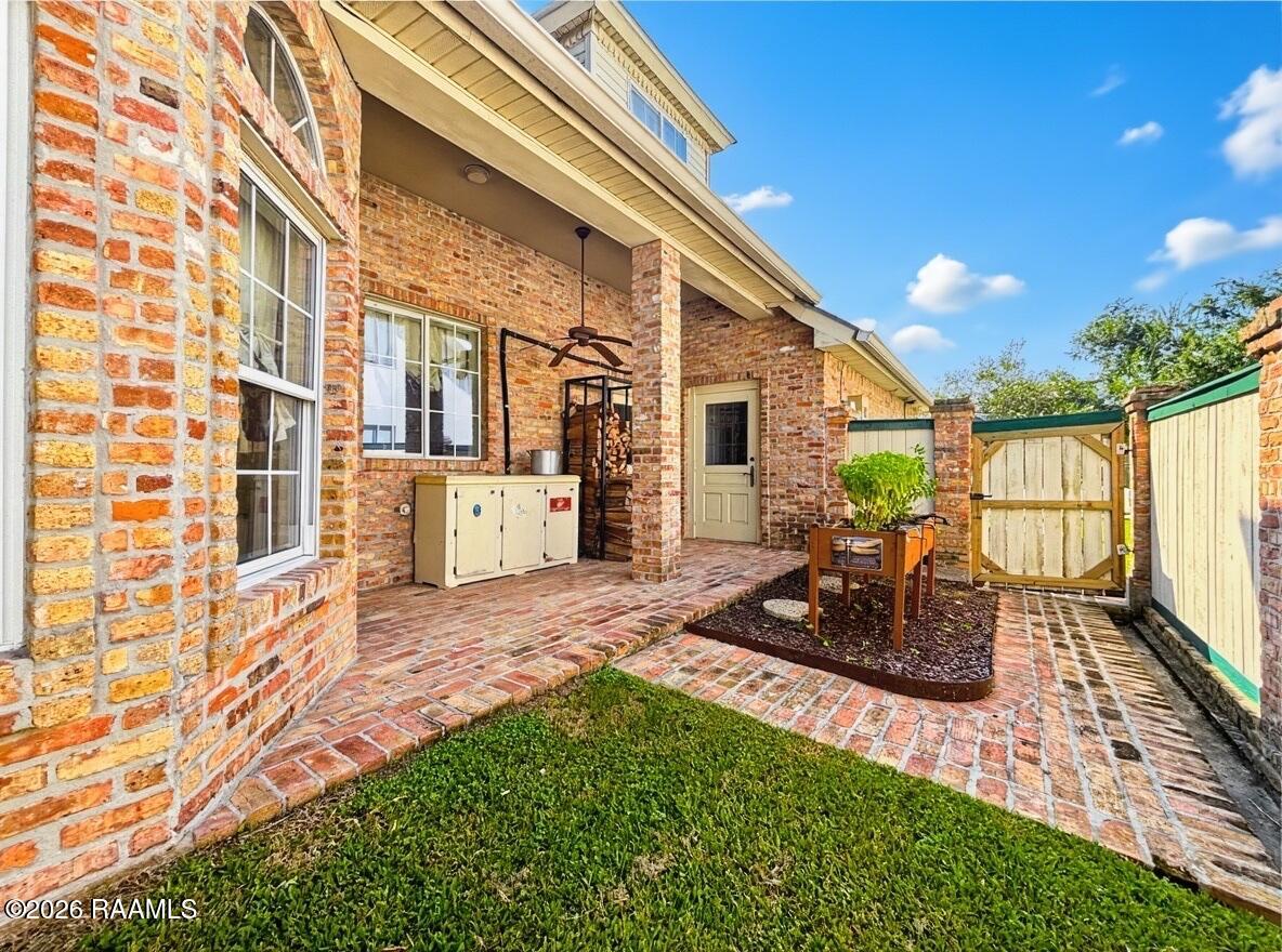 1 Marquis Manor