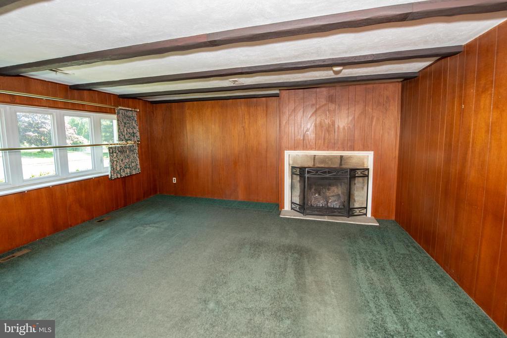 342 Keats Rd