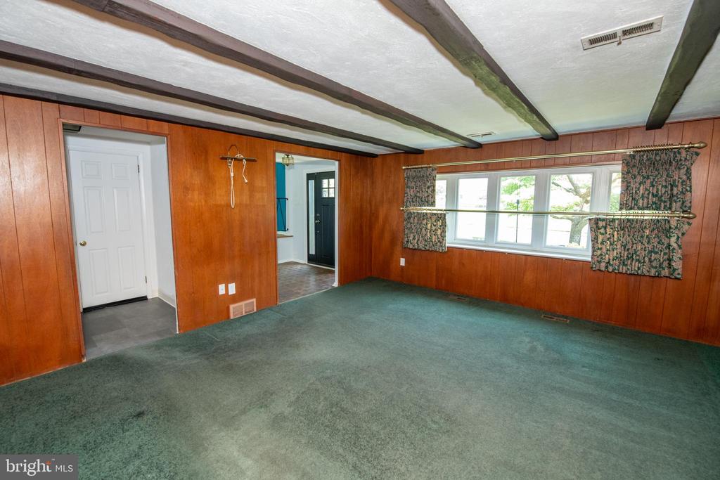 342 Keats Rd