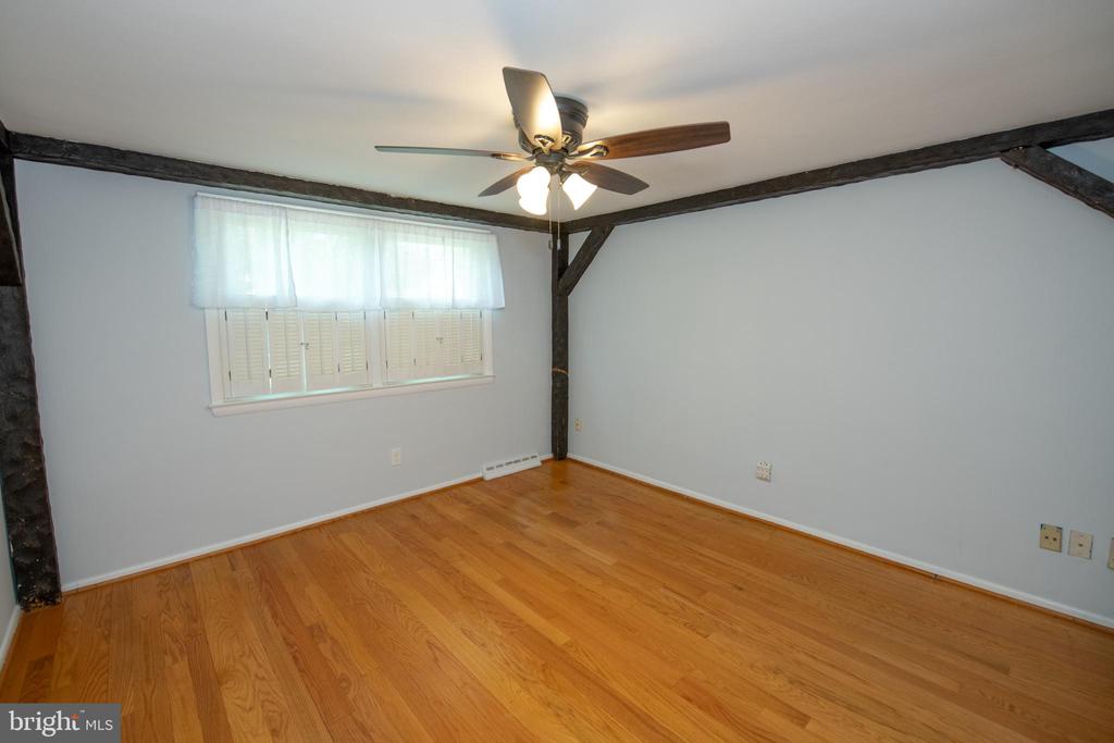 342 Keats Rd