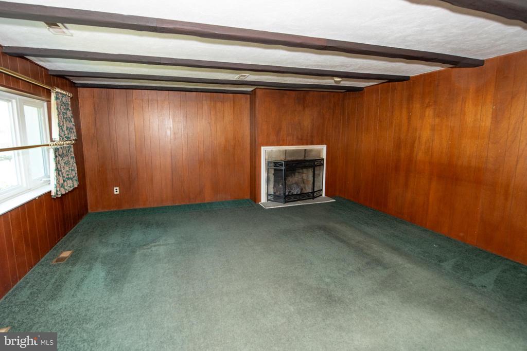 342 Keats Rd