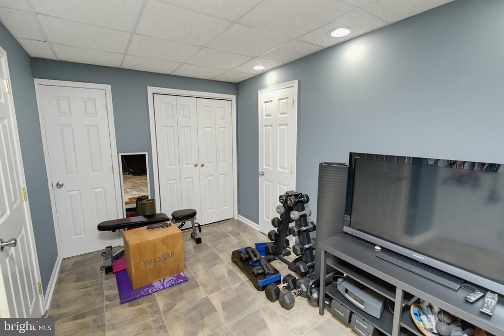 725 N SUMNEYTOWN PIKE Unit: 1