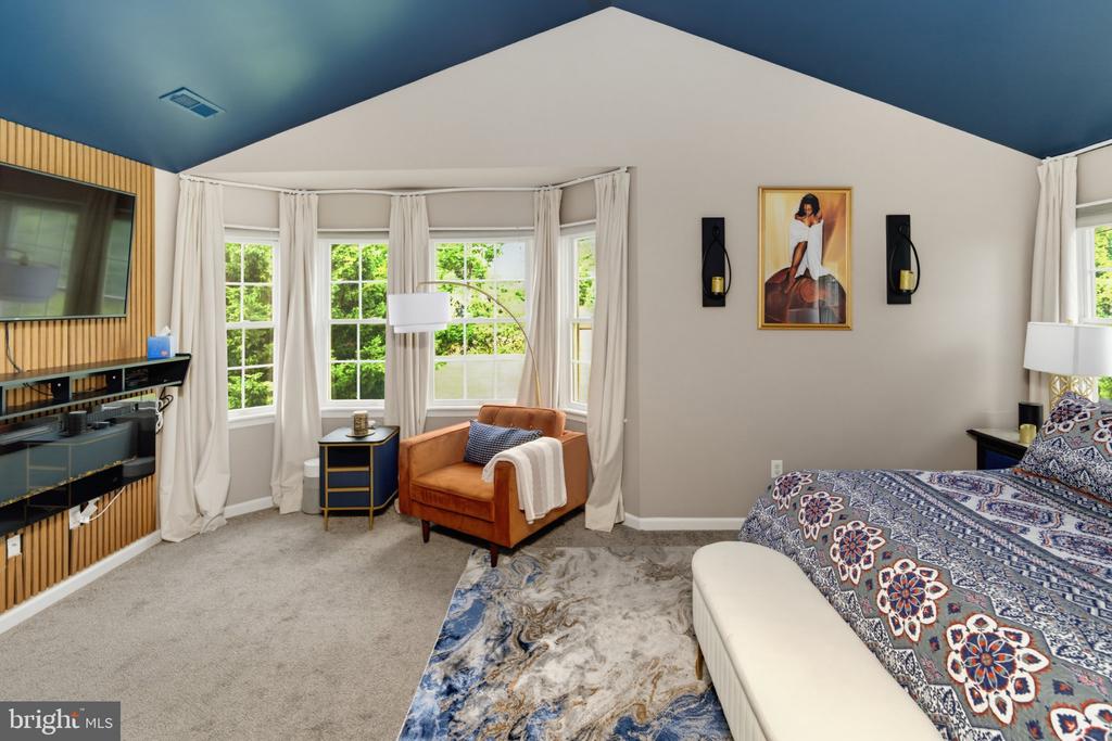 725 N SUMNEYTOWN PIKE Unit: 1