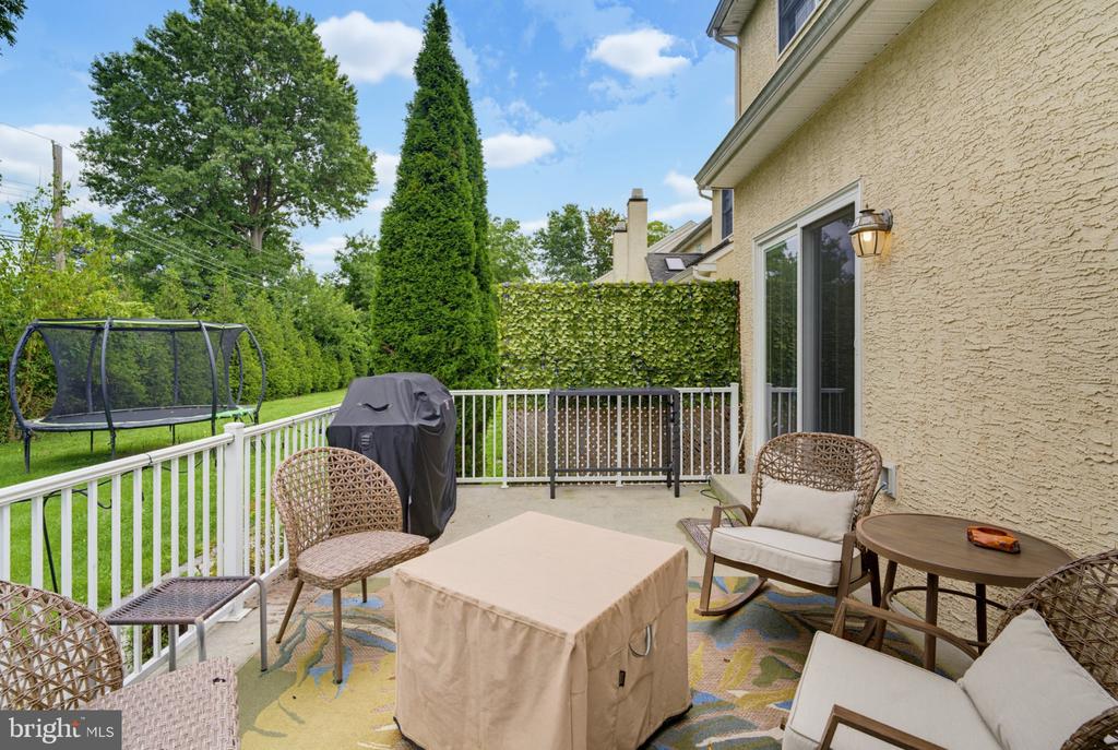 725 N SUMNEYTOWN PIKE Unit: 1