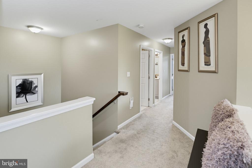 725 N SUMNEYTOWN PIKE Unit: 1
