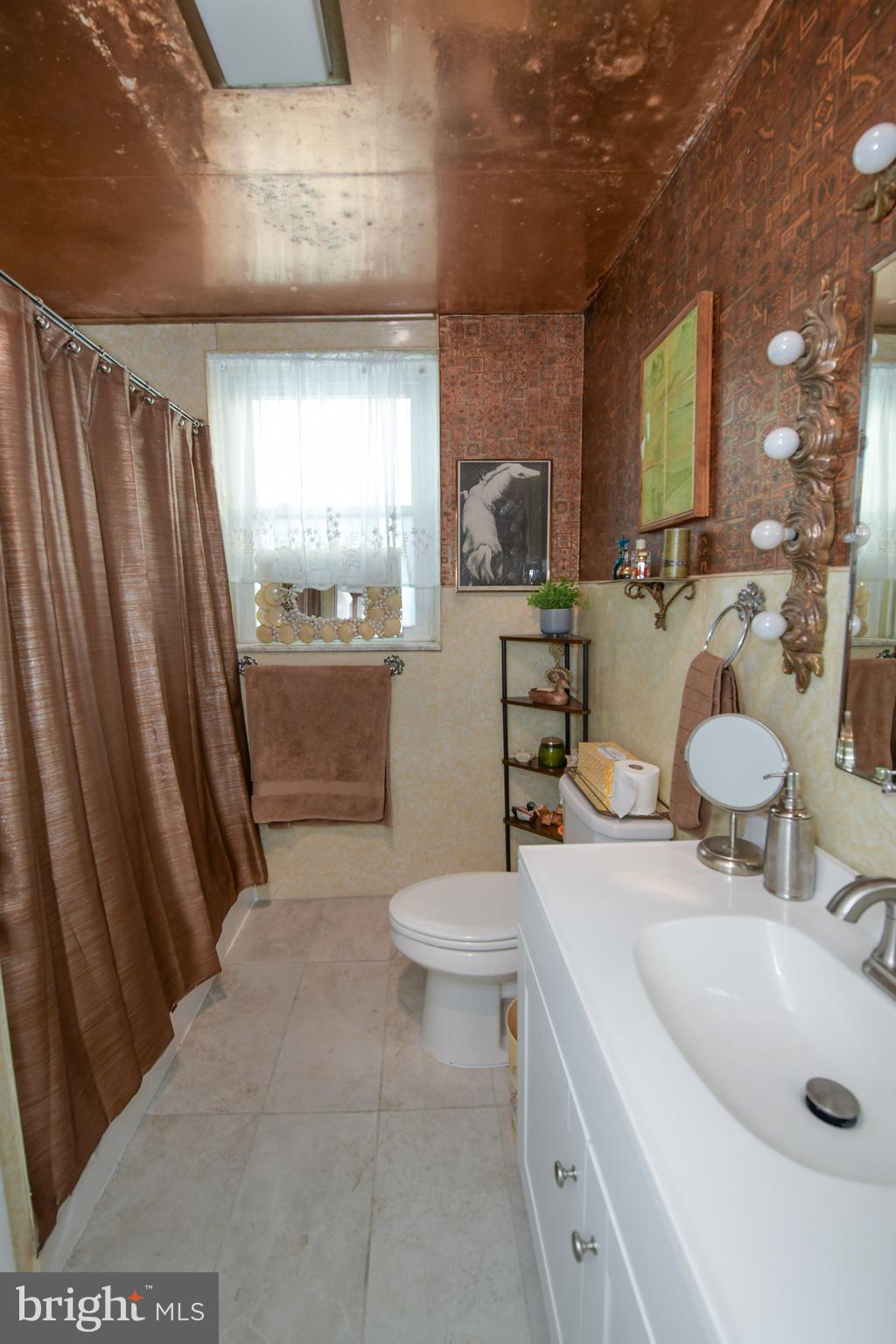 3949 RICHMOND STREET