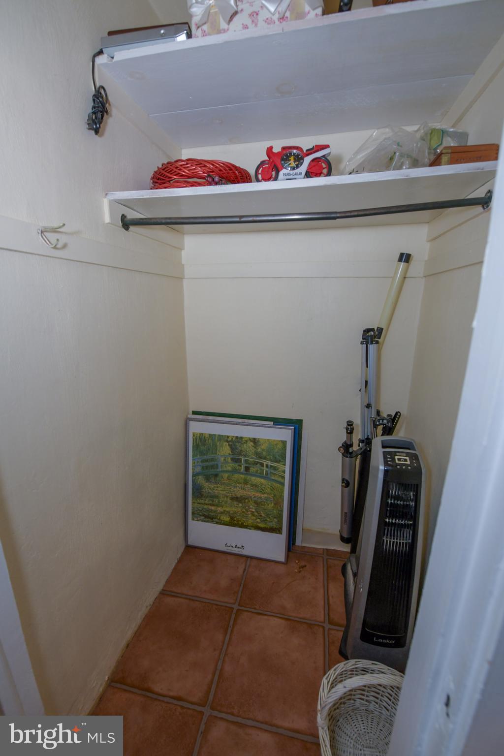 3949 RICHMOND STREET