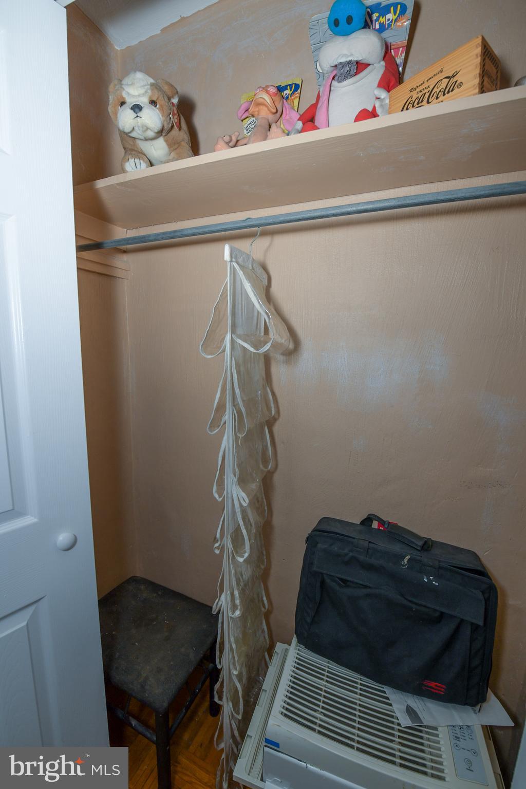 3949 RICHMOND STREET