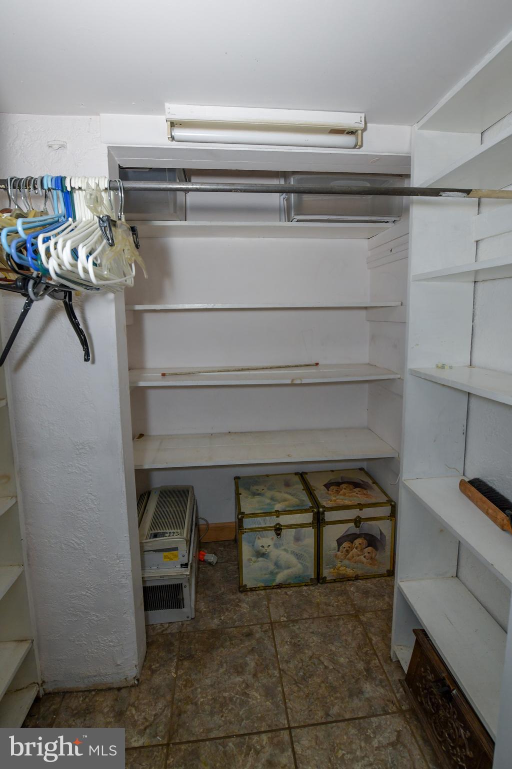 3949 RICHMOND STREET