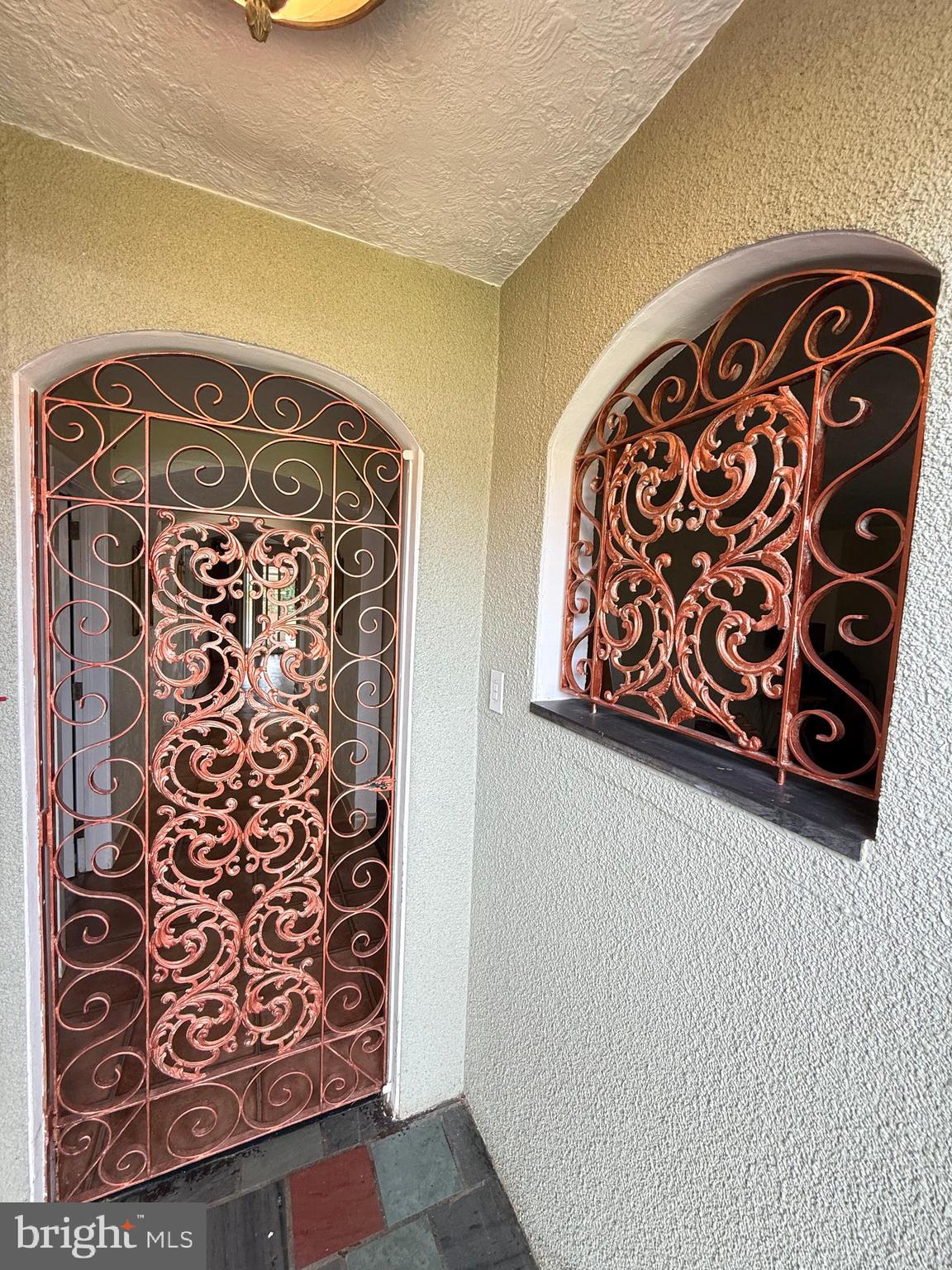 3949 RICHMOND STREET