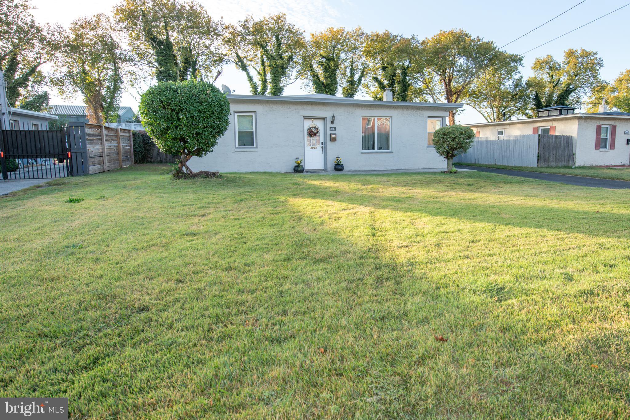 3949 RICHMOND STREET