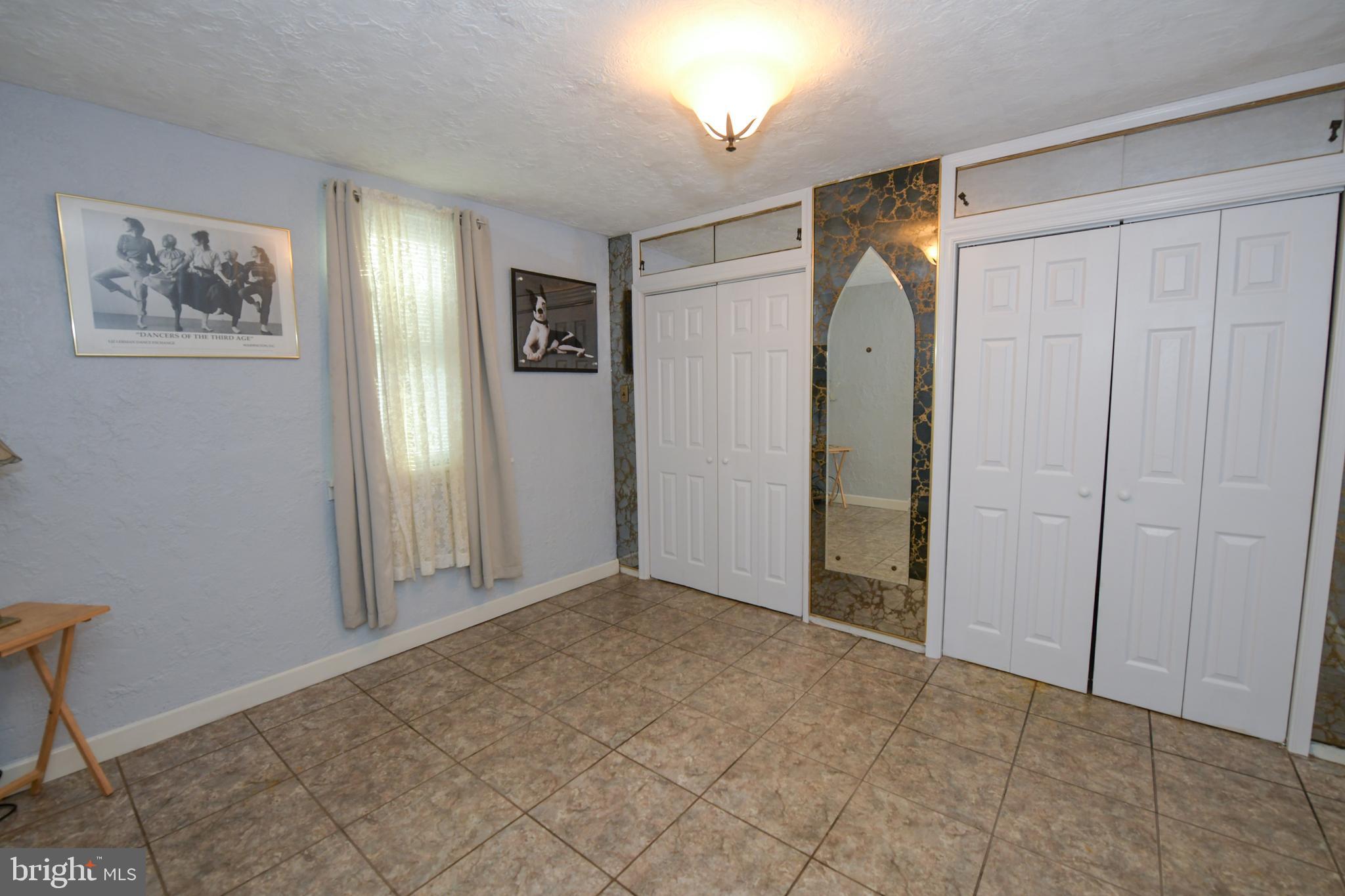 3949 RICHMOND STREET