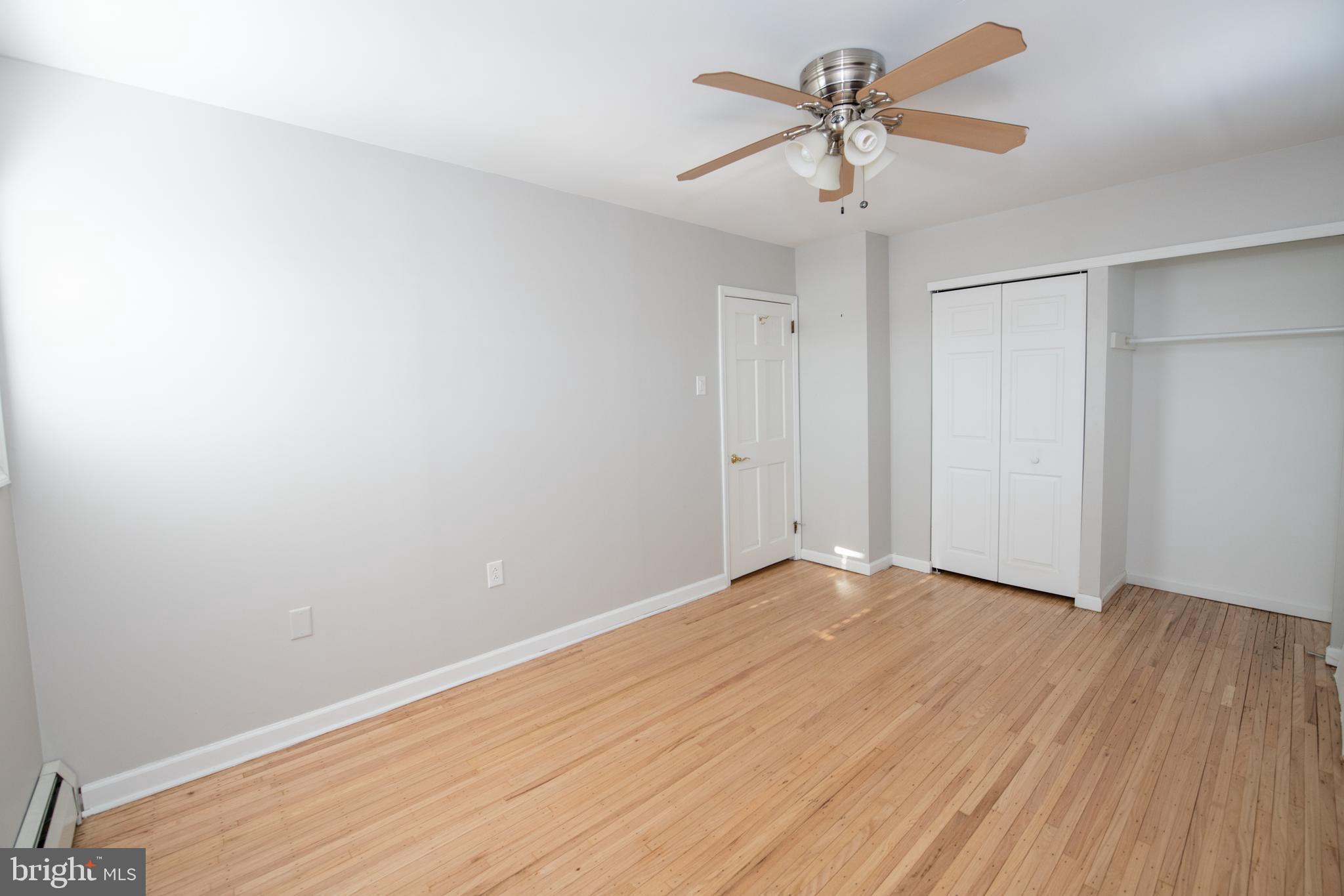 1018 HOFFNAGLE PLACE