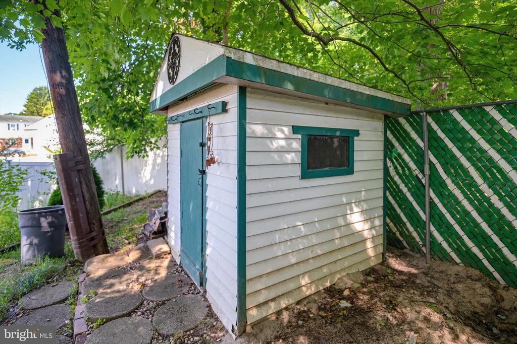 865 MOREFIELD ROAD