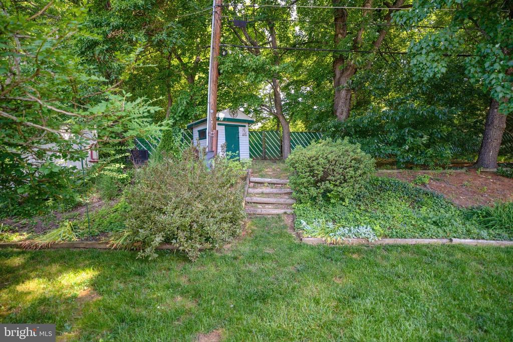 865 MOREFIELD ROAD