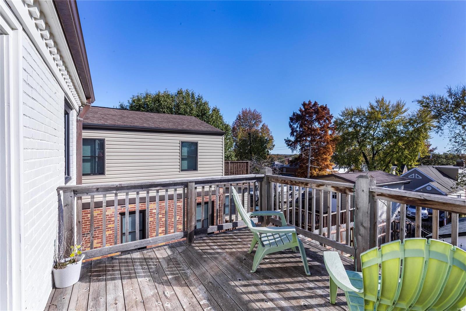 6632 Bancroft