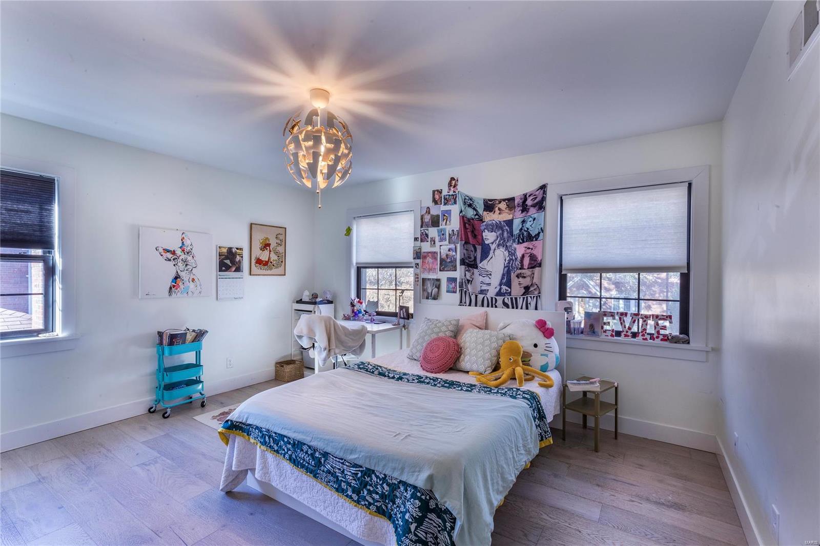6632 Bancroft