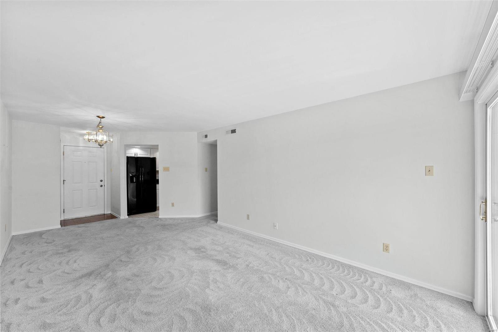 5376 N Kenrick Parke Drive Unit: 301
