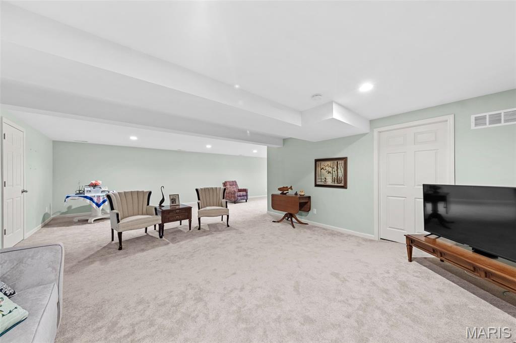 305 Morewood Drive
