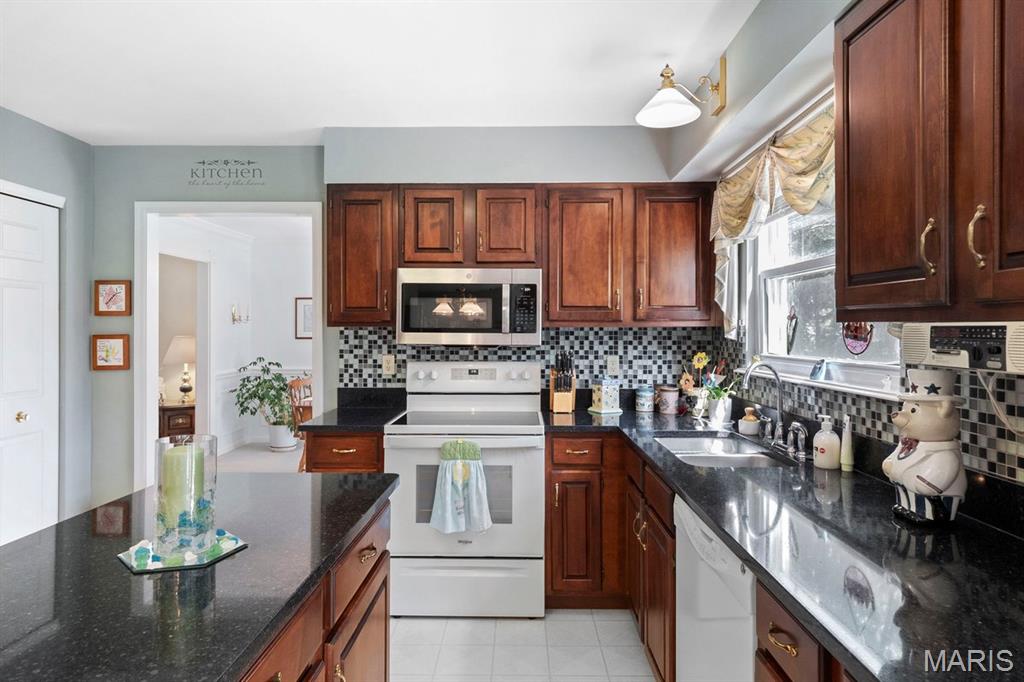 2138 Cliff Cave Crossing Court