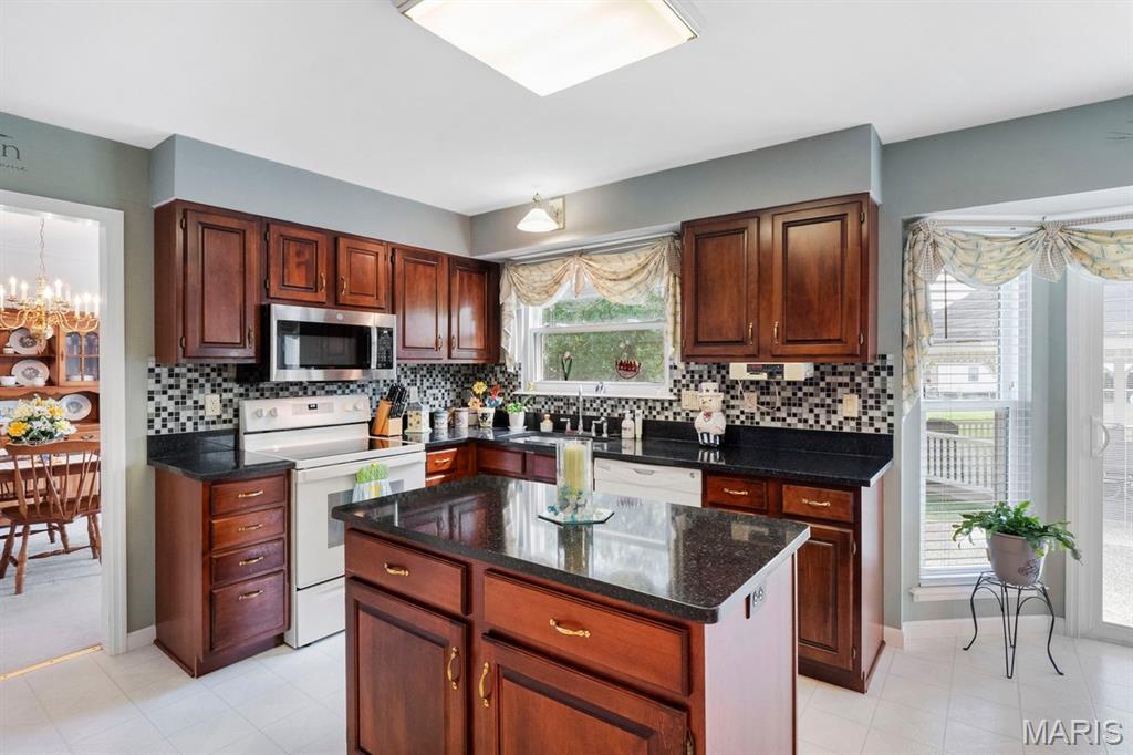 2138 Cliff Cave Crossing Court