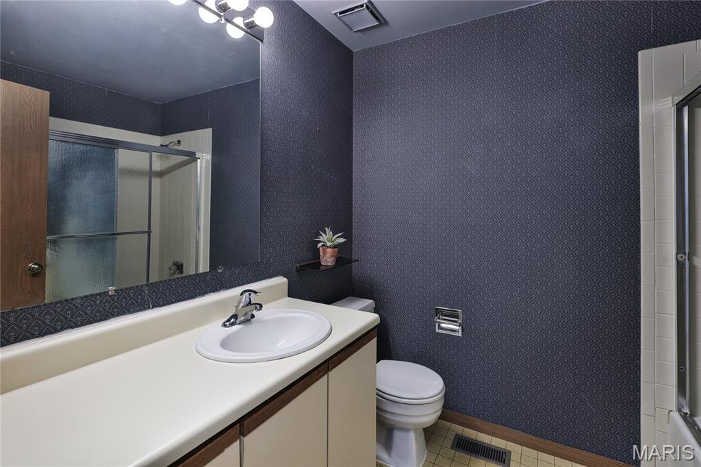 6614 Oakland Avenue Unit: A