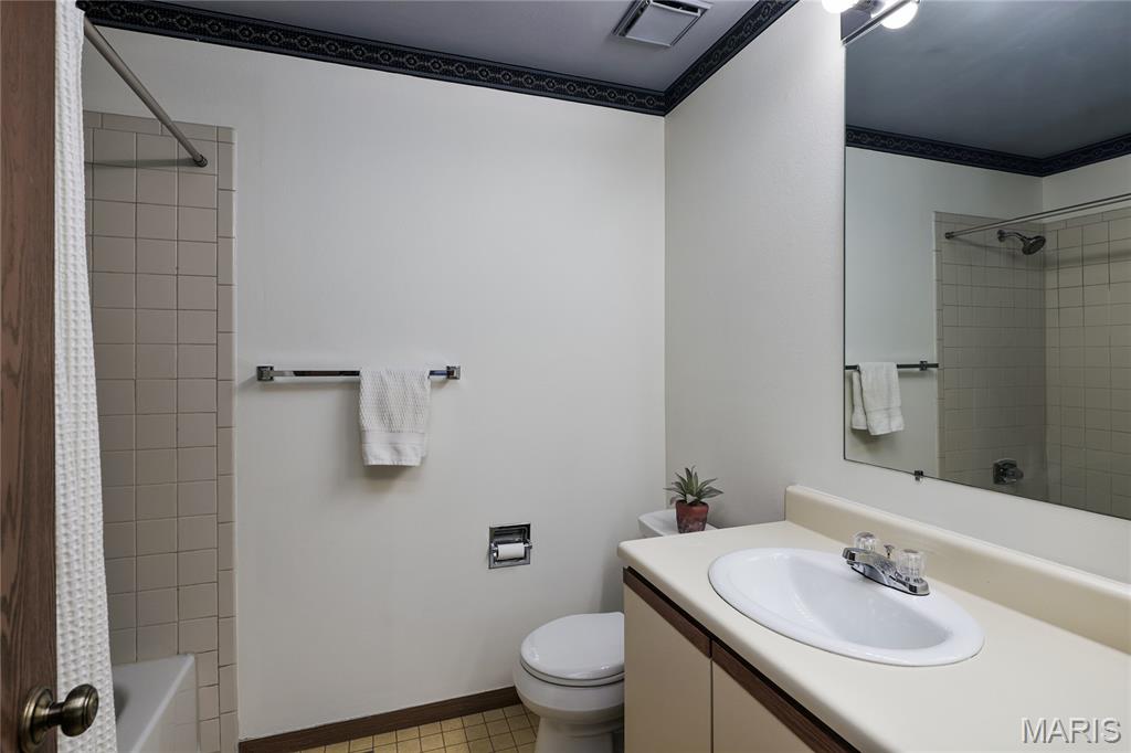 6614 Oakland Avenue Unit: A