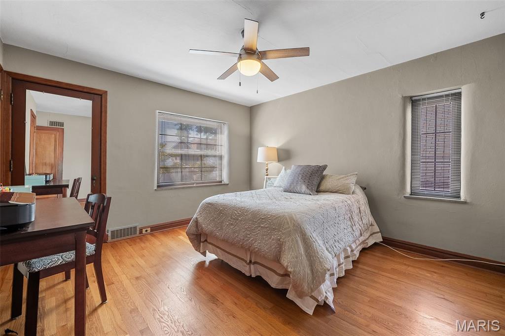 6634 Lindenwood Place