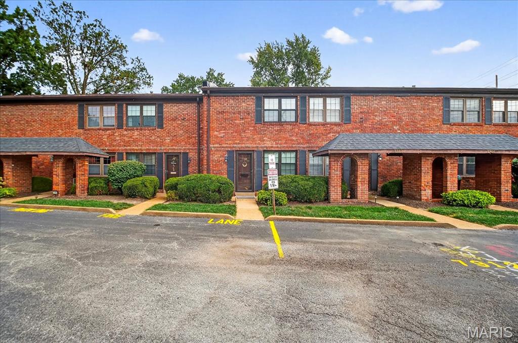 7910 Royal Arms Court