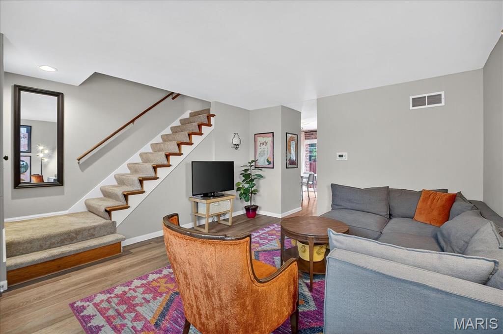 7910 Royal Arms Court