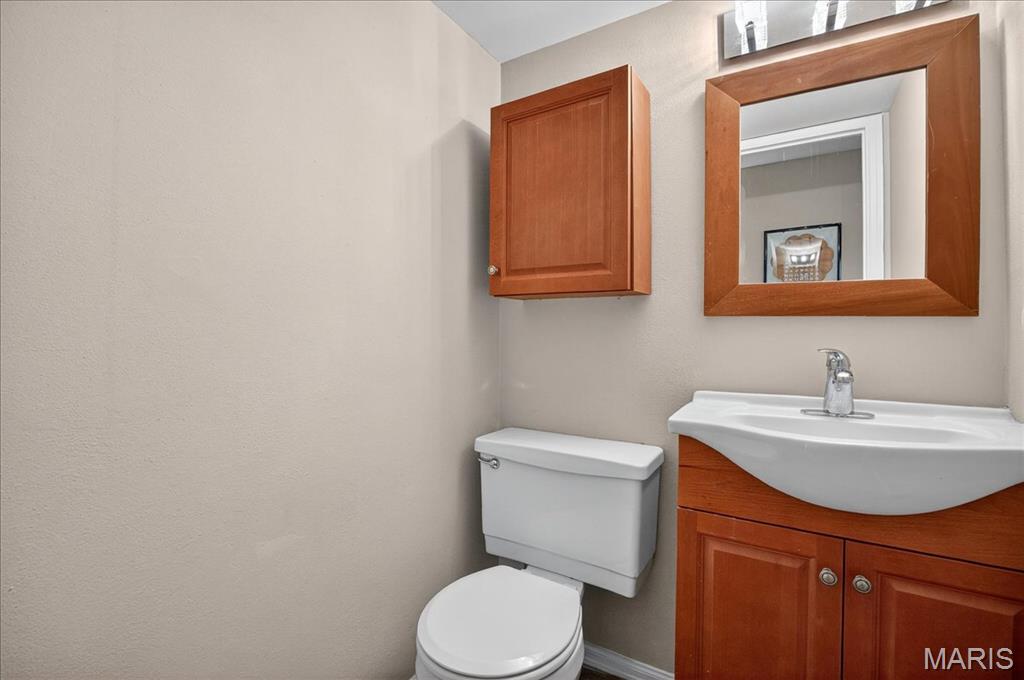 7910 Royal Arms Court