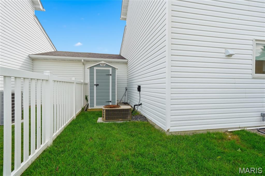 511 River Forest Drive
