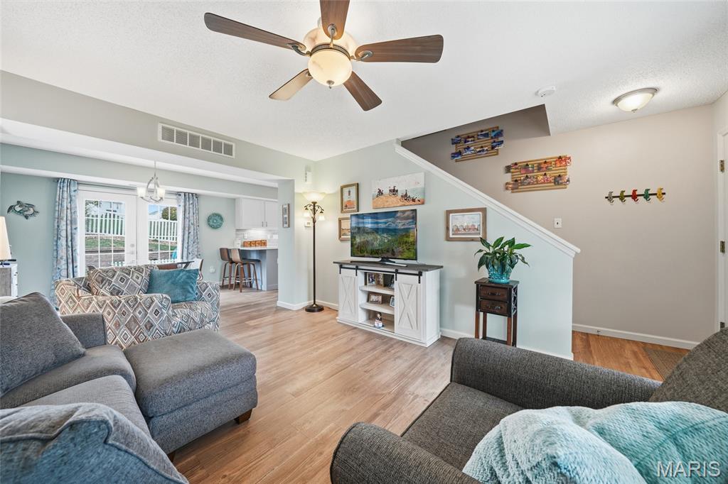 511 River Forest Drive