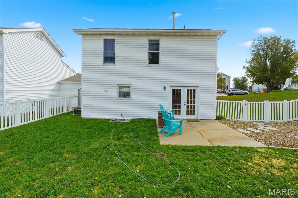 511 River Forest Drive