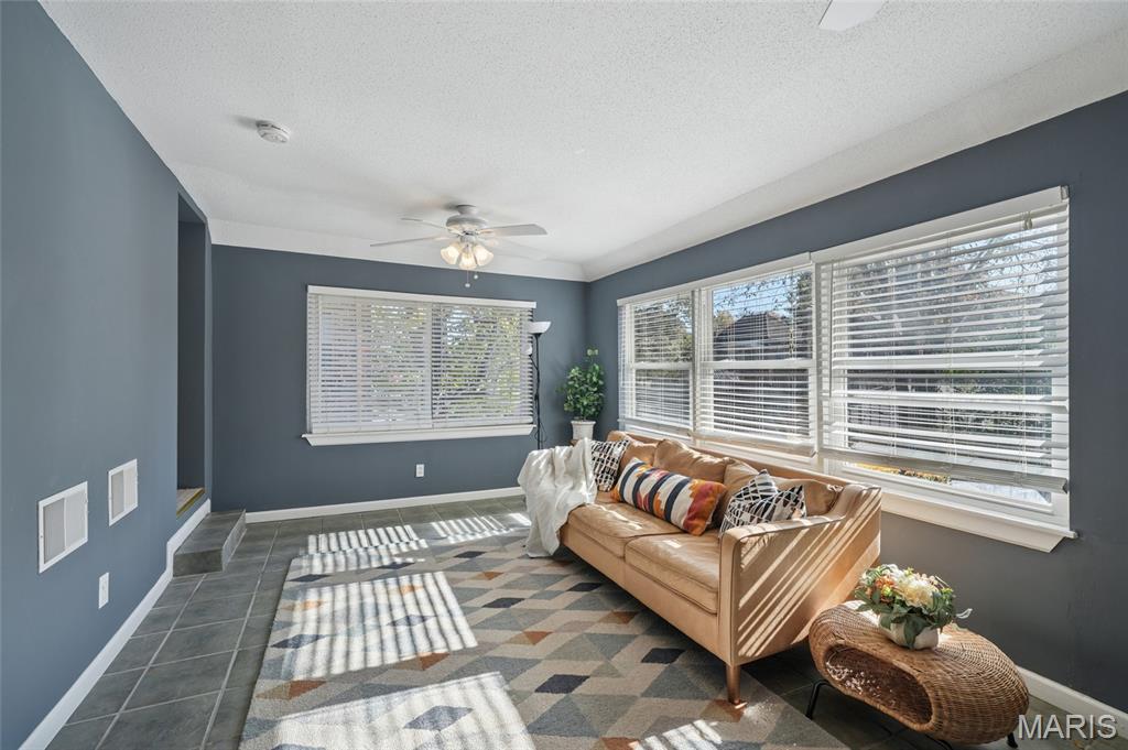 7712 Stanford Avenue