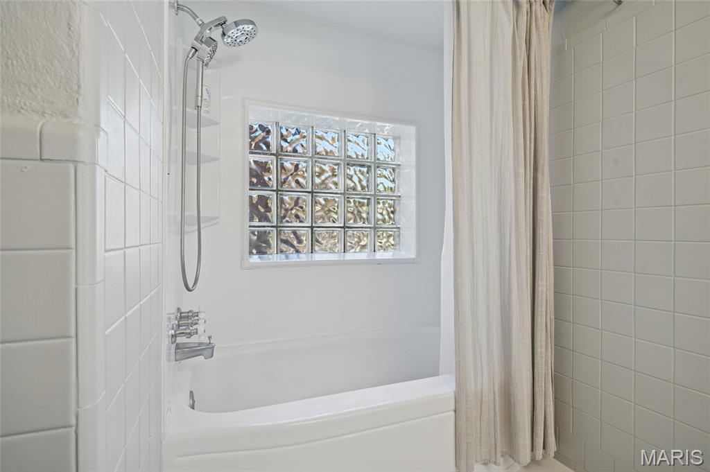 7712 Stanford Avenue