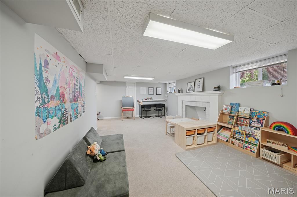 7712 Stanford Avenue