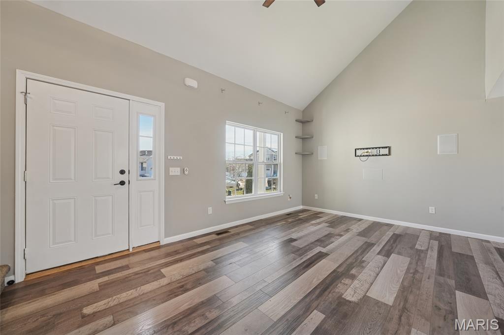 1879 Waters Edge Way