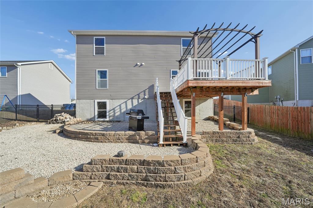 1879 Waters Edge Way