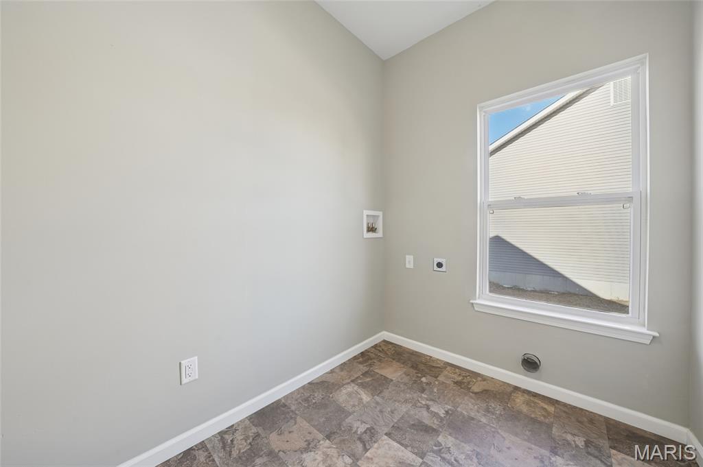 1879 Waters Edge Way