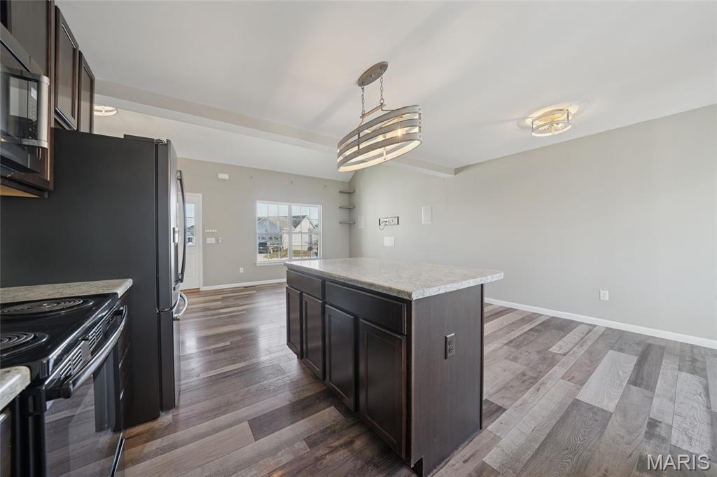 1879 Waters Edge Way