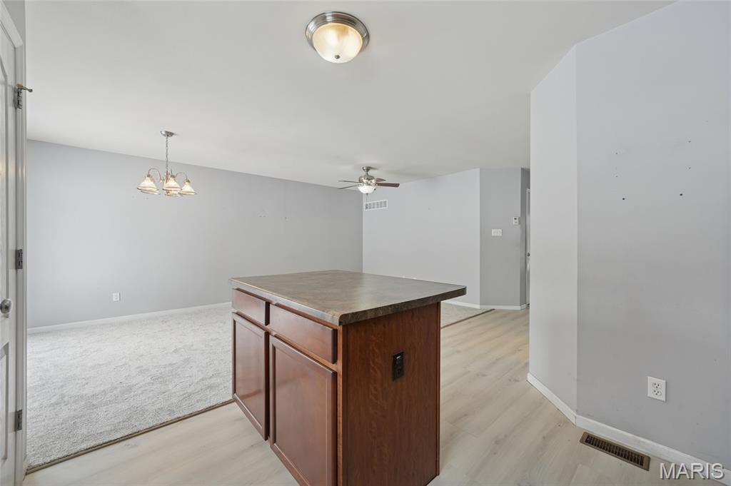 3181 Cog Wheel Station