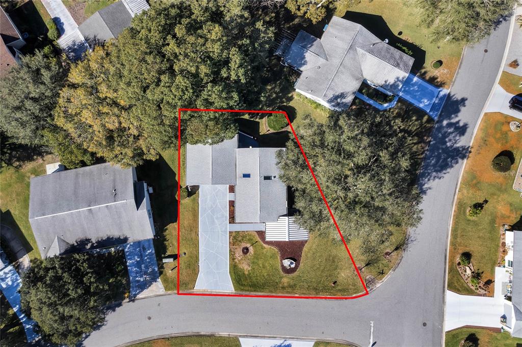 25333 CASA DEL LAGO LN