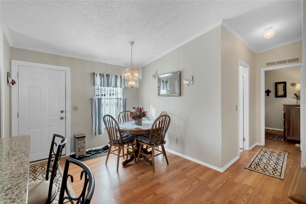 25333 CASA DEL LAGO LN