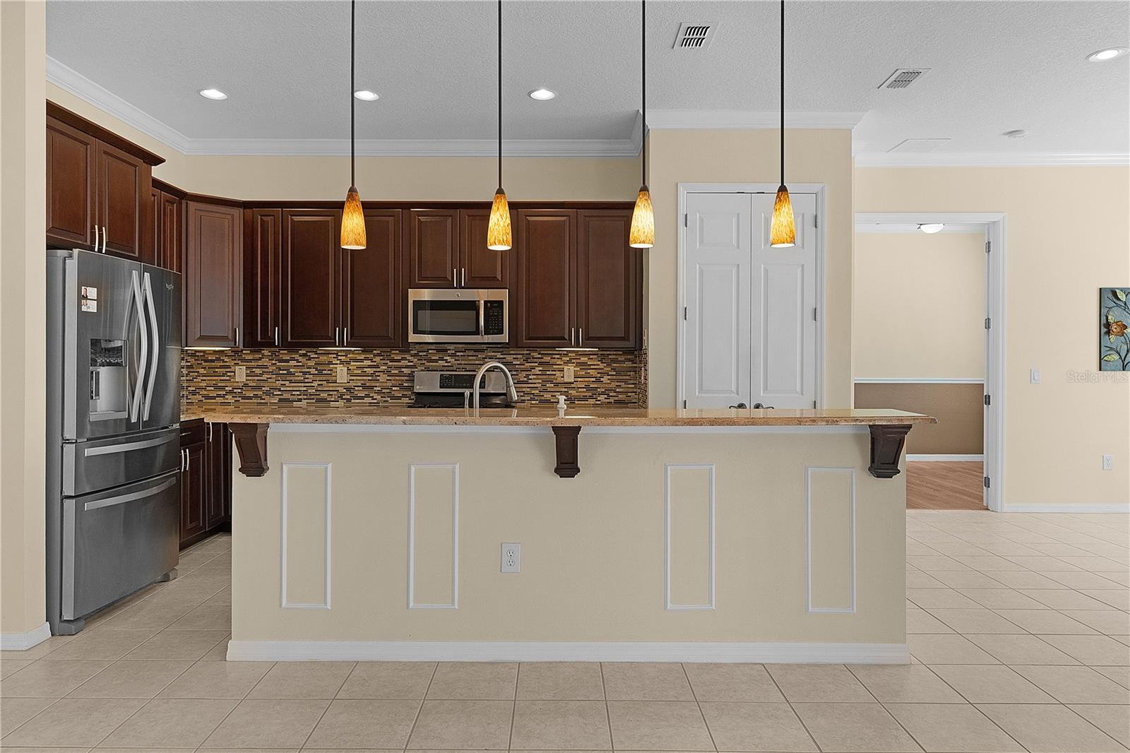 2441 PRAIRIE DUNES