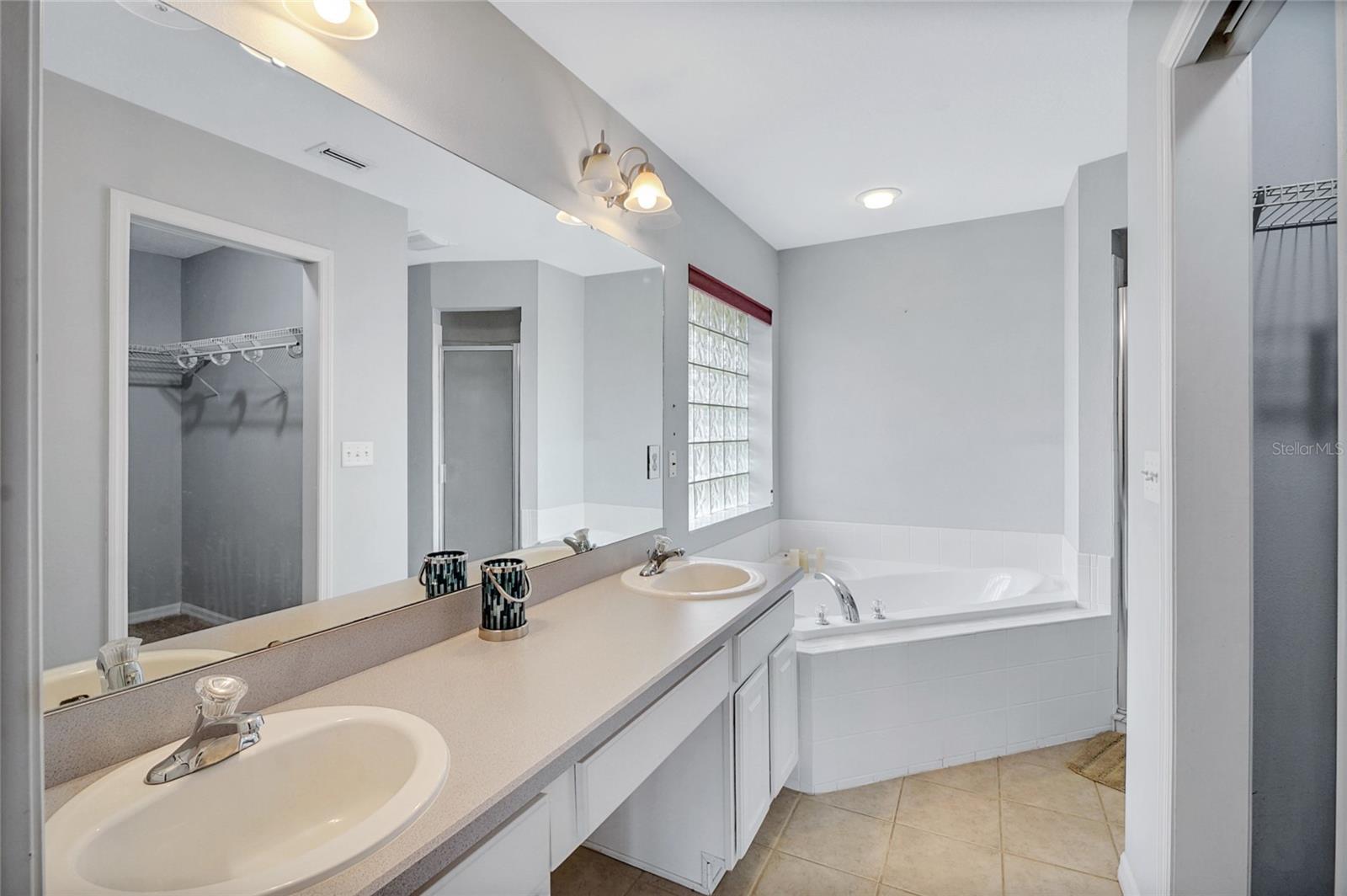4511 ABACO DR