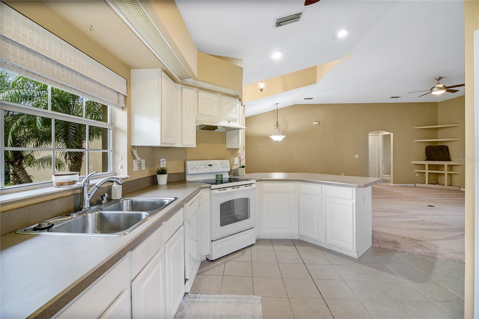 4511 ABACO DR