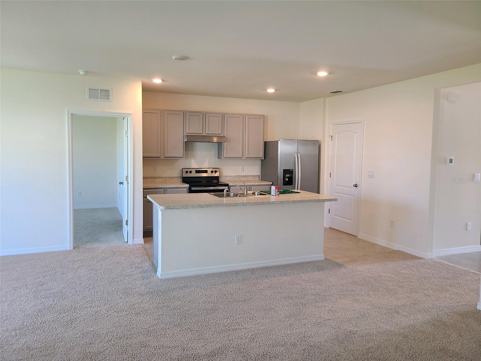 1726 SWEET ACACIA DR